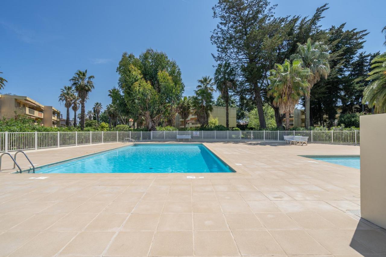 Vvf Residence Antibes Juan-Les-Pins Luaran gambar